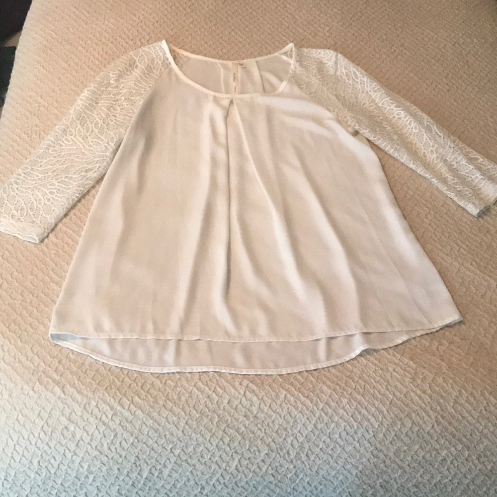 White Blouse with Lace Sleeves